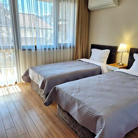 Bissera Premium Apartments София Екстериор снимка