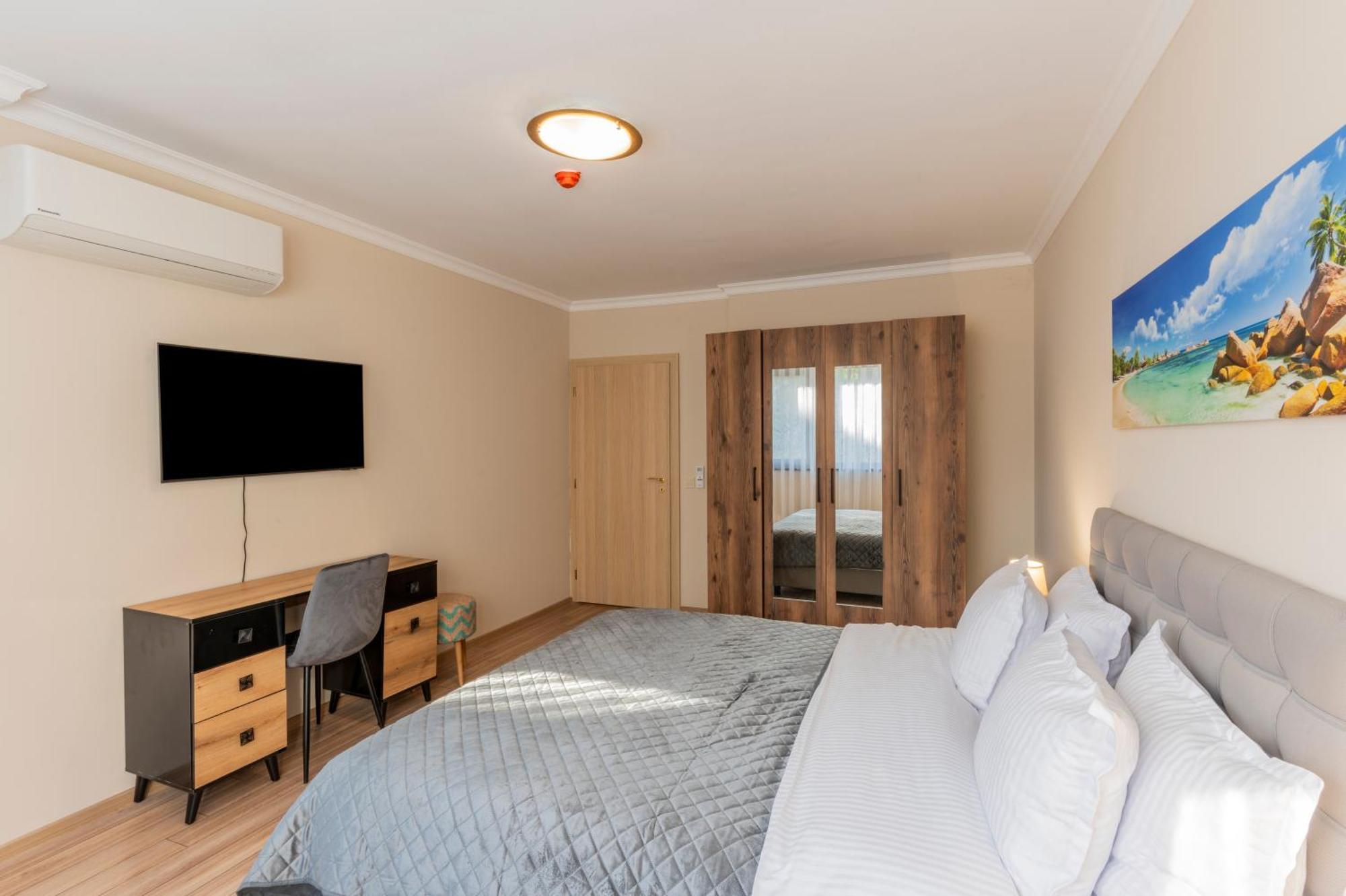 Bissera Premium Apartments София Екстериор снимка